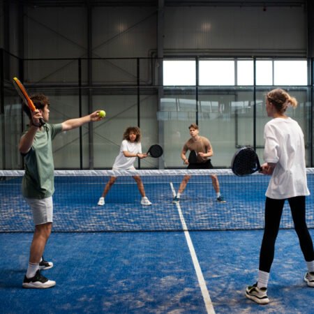 Por qué el Pádel Debe Ser el Deporte Corporativo en 2026