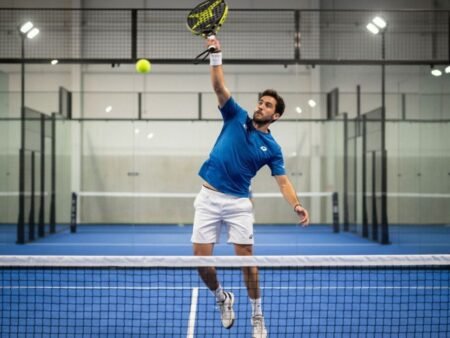 Comparación de Técnicas de Smash con Palas Líderes en Pádel 2026