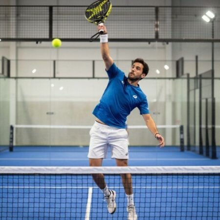 Comparación de Técnicas de Smash con Palas Líderes en Pádel 2026